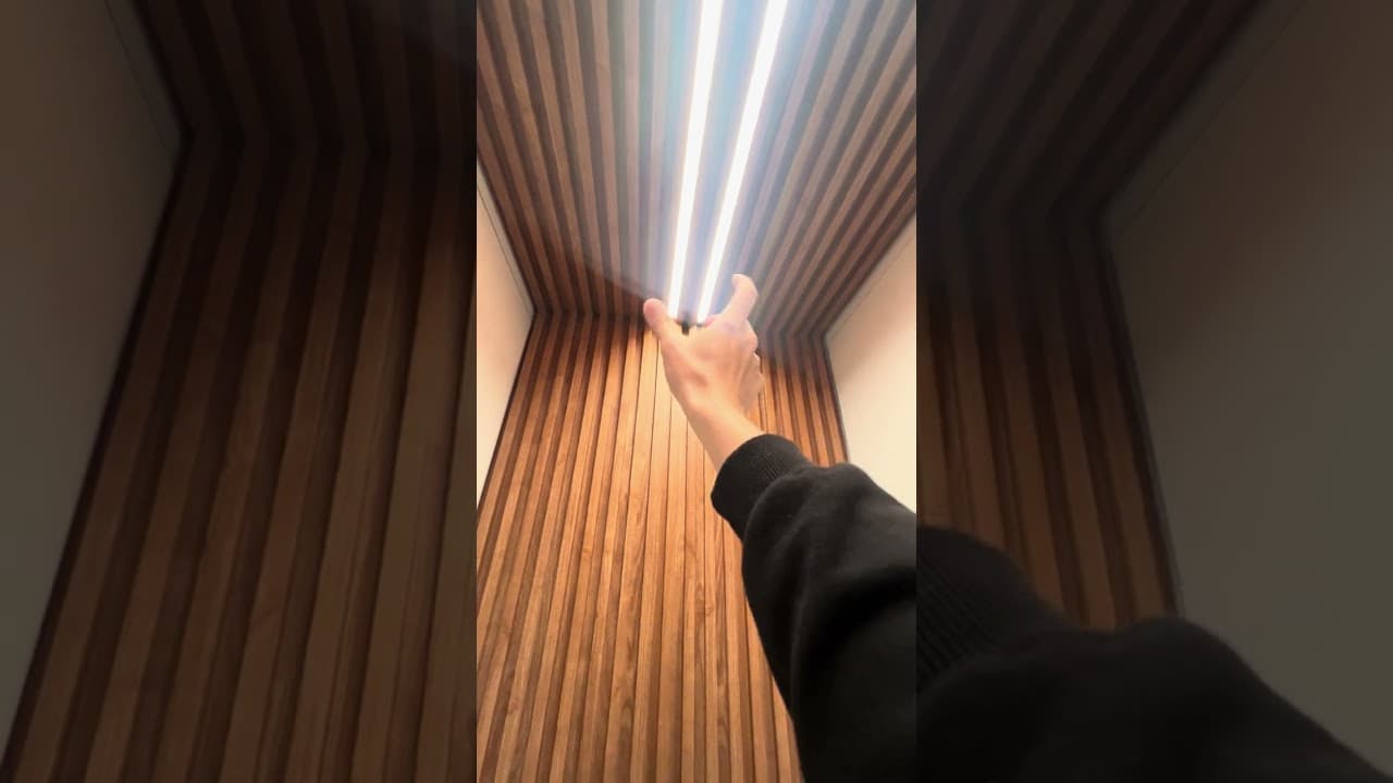 Tiras LED + Revestimiento de Interior de WPC