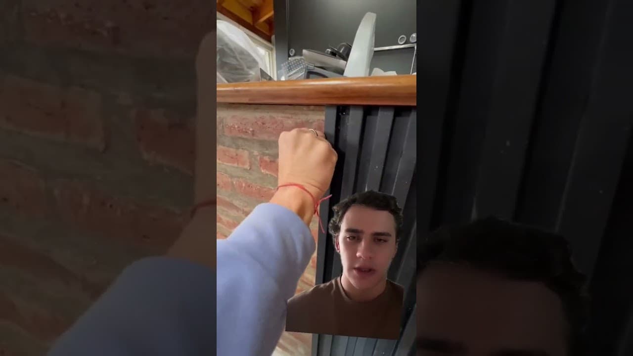 Como poner el clip para instalar los wall panel?